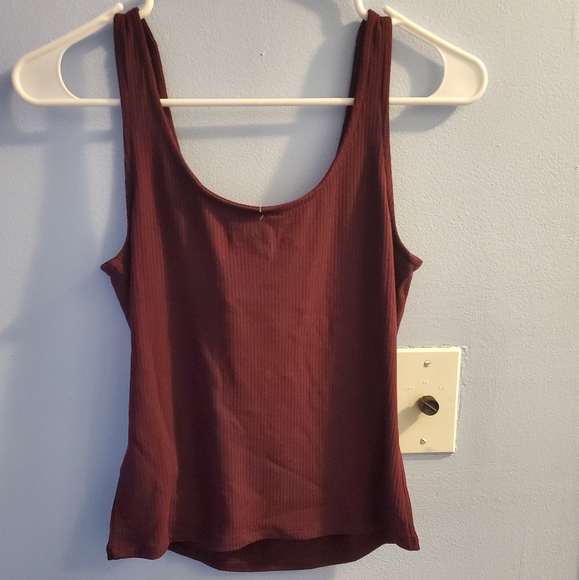 Aero Seriously Soft Lace-up Bodycon crop tank - Picture 3 of 6